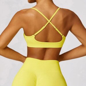 VeroVogue Cross Strap Sports Bra – Seamless Yoga Gym Fitness Crop Top